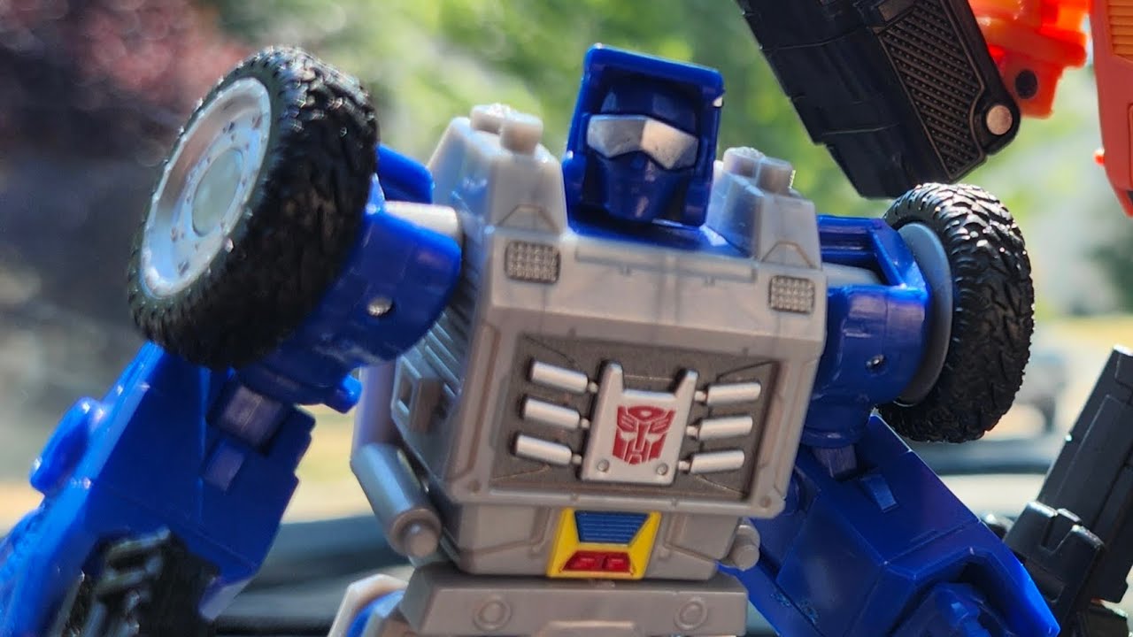 Transformers legacy evolution Beachcomber review 