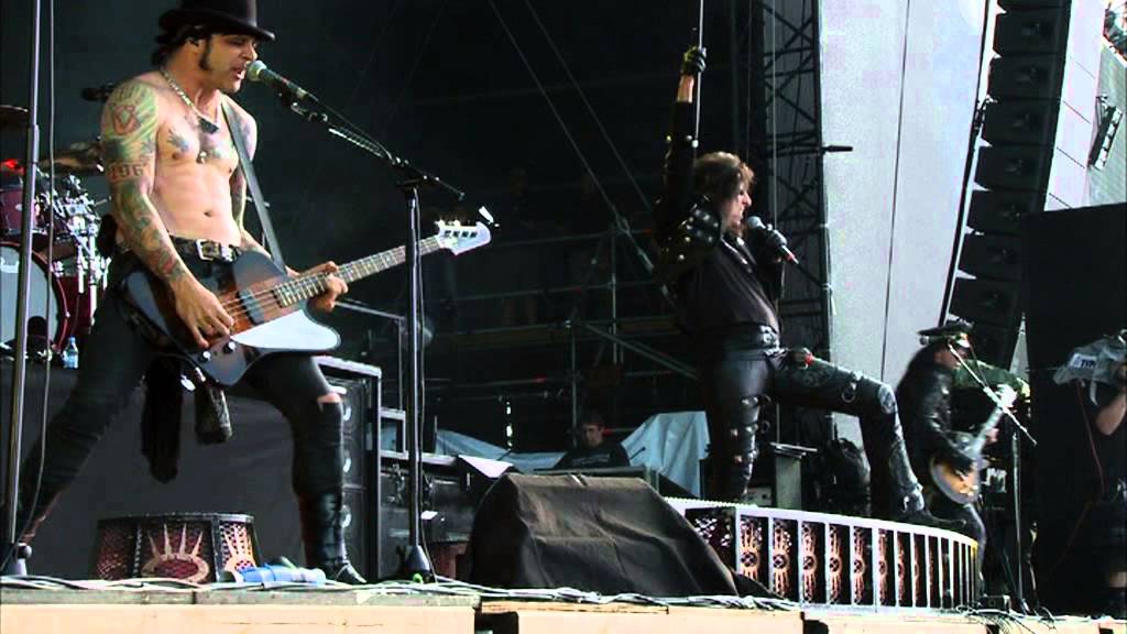 Alice Cooper - Schools Out Wacken 2010