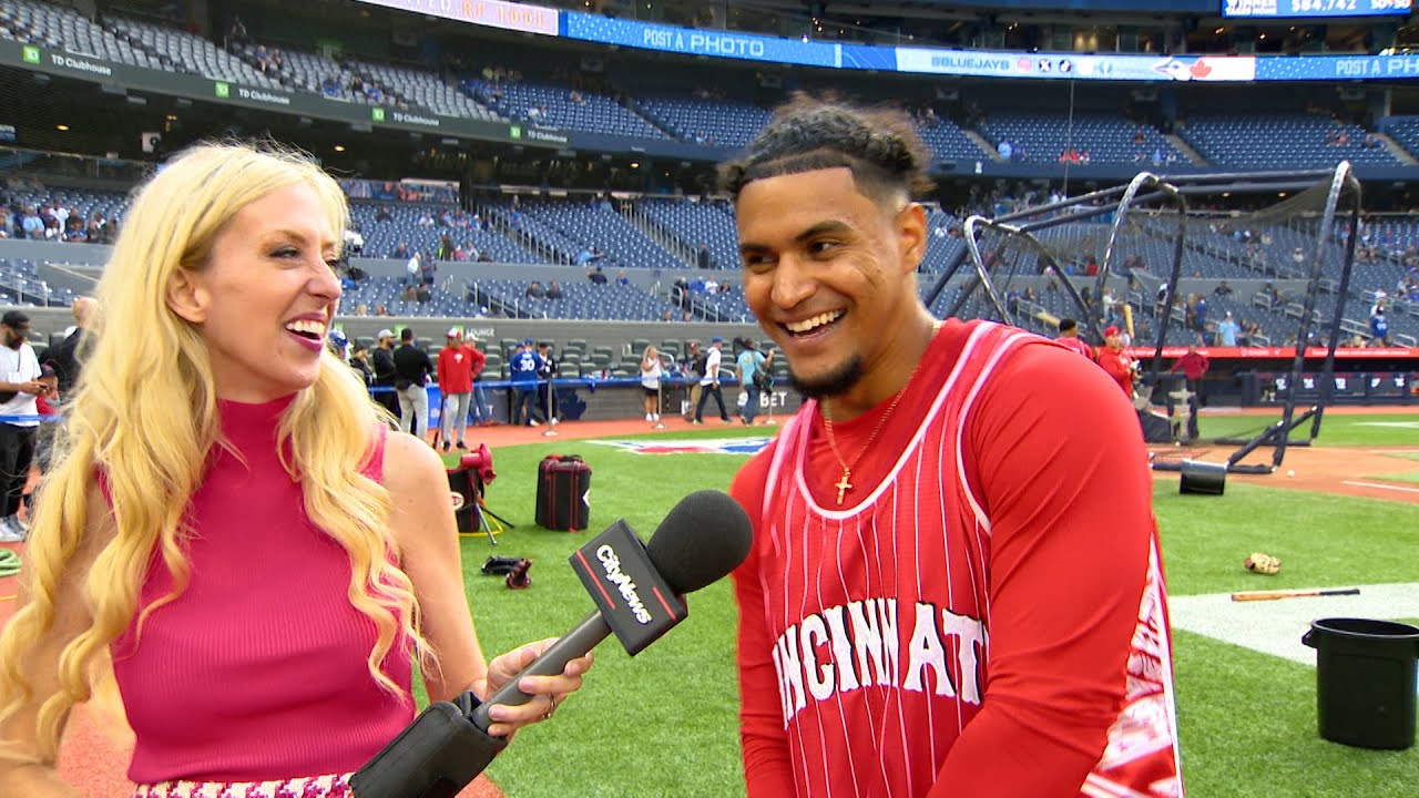 Santiago Espinal on being traded from the Jays and the fun competition he and Vladdy had