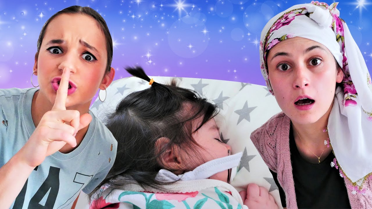 Reyhan abla bebeği uyuturken komşu Asu Ela geliyor. Komik video