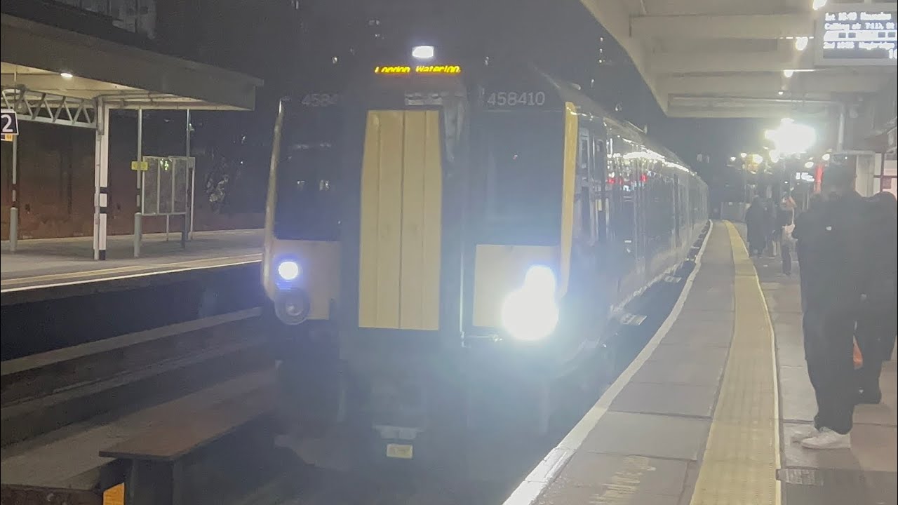 Trains at Vauxhall 25/11/24