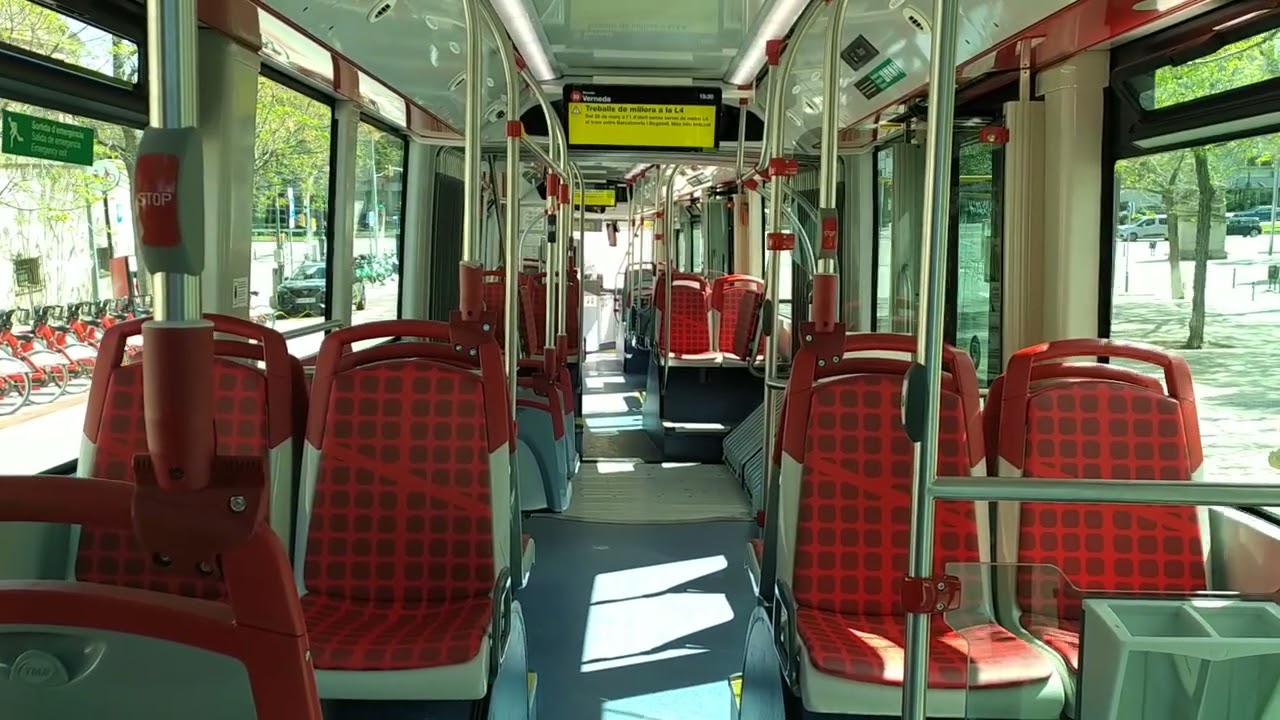 Autobús eléctrico 8403 Irizar Ie Bus línea 33  Transports de Barcelona (TMB) - Abril 2024