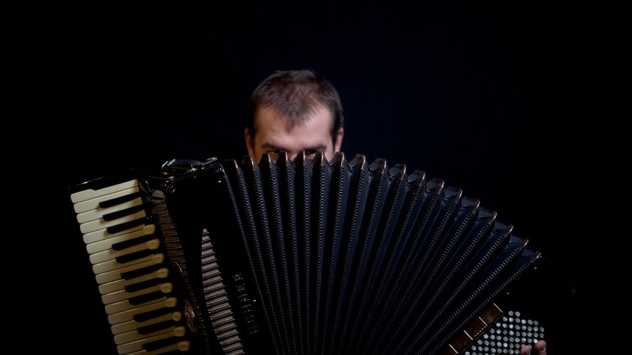 Der Akkordeonbauer