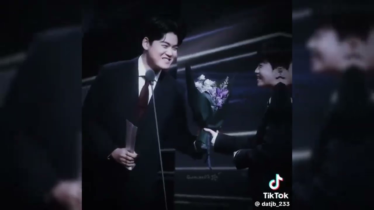 (Lck) tổng hợp video về tuyển thủ lck#11 #lck #leagueoflegends #lmht #xuhướng 