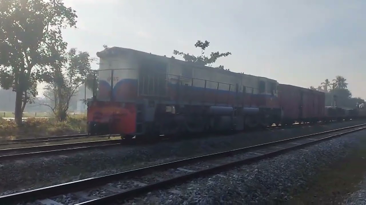 Concrete Sleepers Train(YDM4)/(SWAR/Myanmar)
