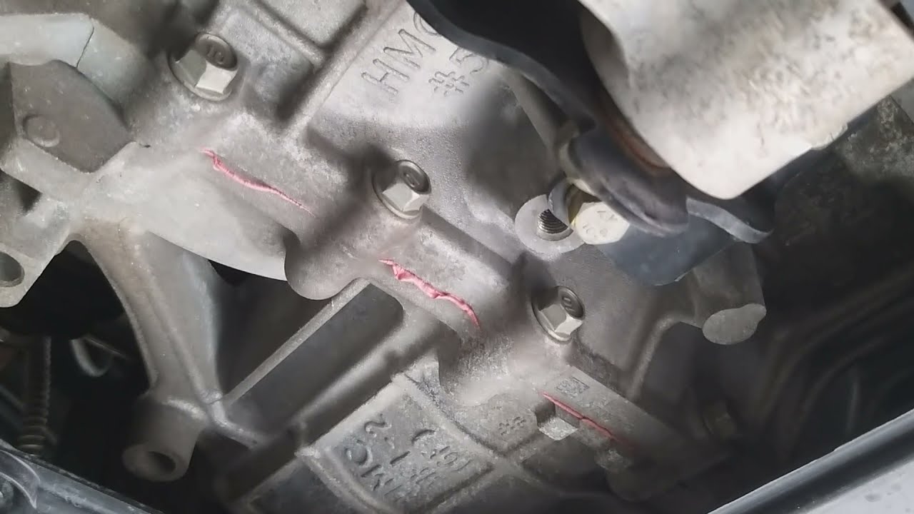 Cách xem ốc máy và keo máy zin hay ko nhận biết như thế nào? mời các bác xem clips nhé