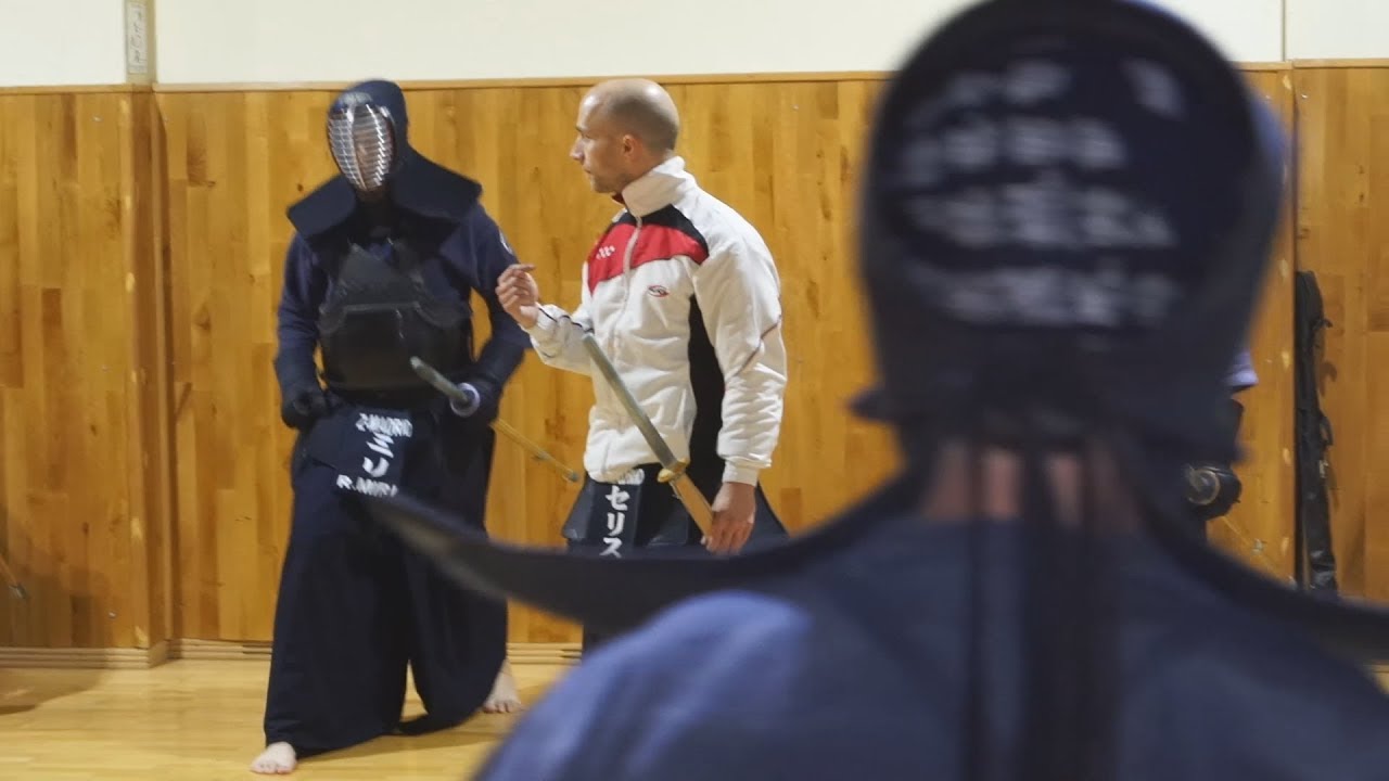 Aprendiendo Kendo con la Escuela Zanshin de Madrid