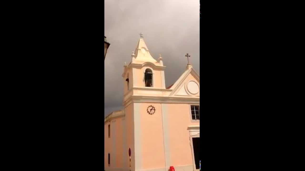 TOQUE DOS SINOS PARA UM FUNERAL EM ALDEIA  PAIO PIRES