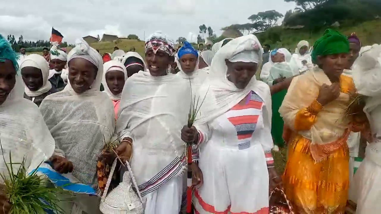 Ayyaanotaa Akaama iddoo walittii dhufeenye ummaata cimisaa Adaa mulisaa