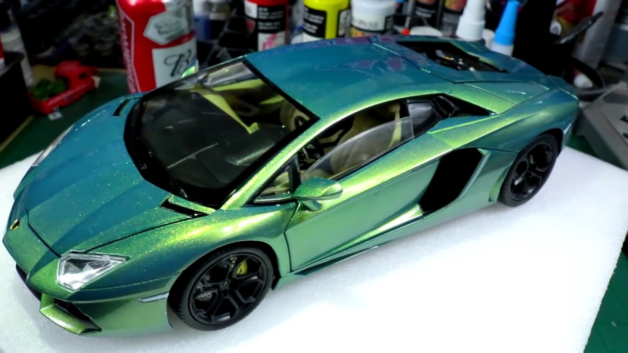 Lamborghini Aventador Model Custom Paint
