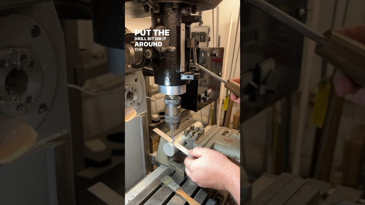 How to find the center of a round bar quickly! #fabrication #fabricator #machinist #machining