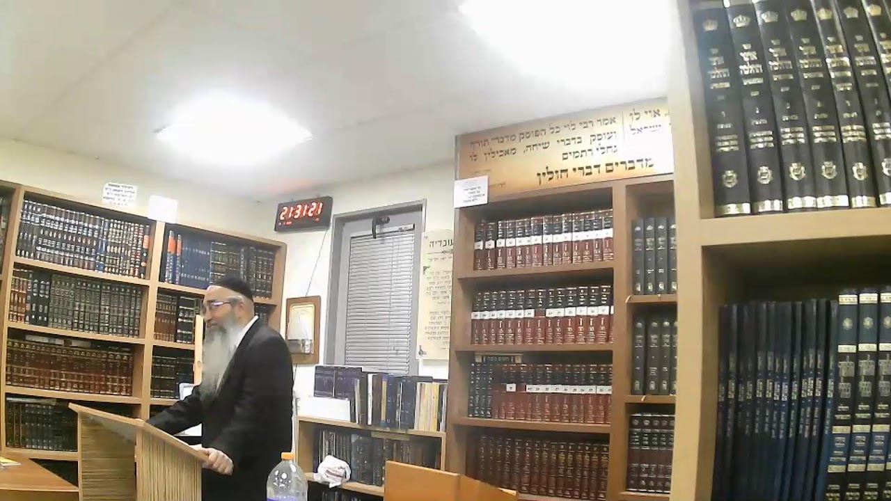 הרב יגאל קנדלקר
