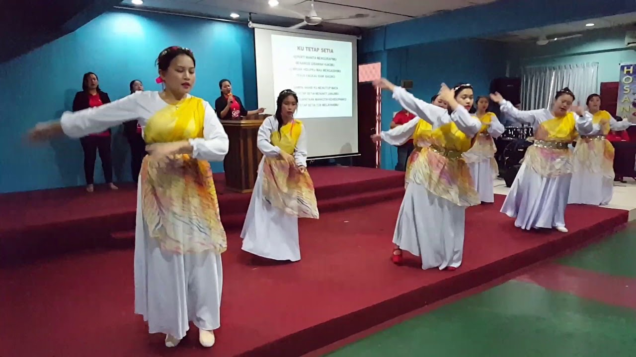 Seperti wanita mengurapimu by Sib Petra Tawau..