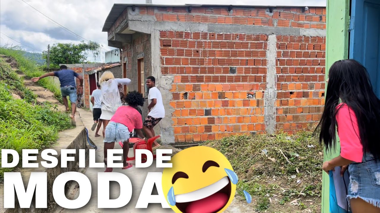 Desfile de Moda no bairro deu ruim!😂