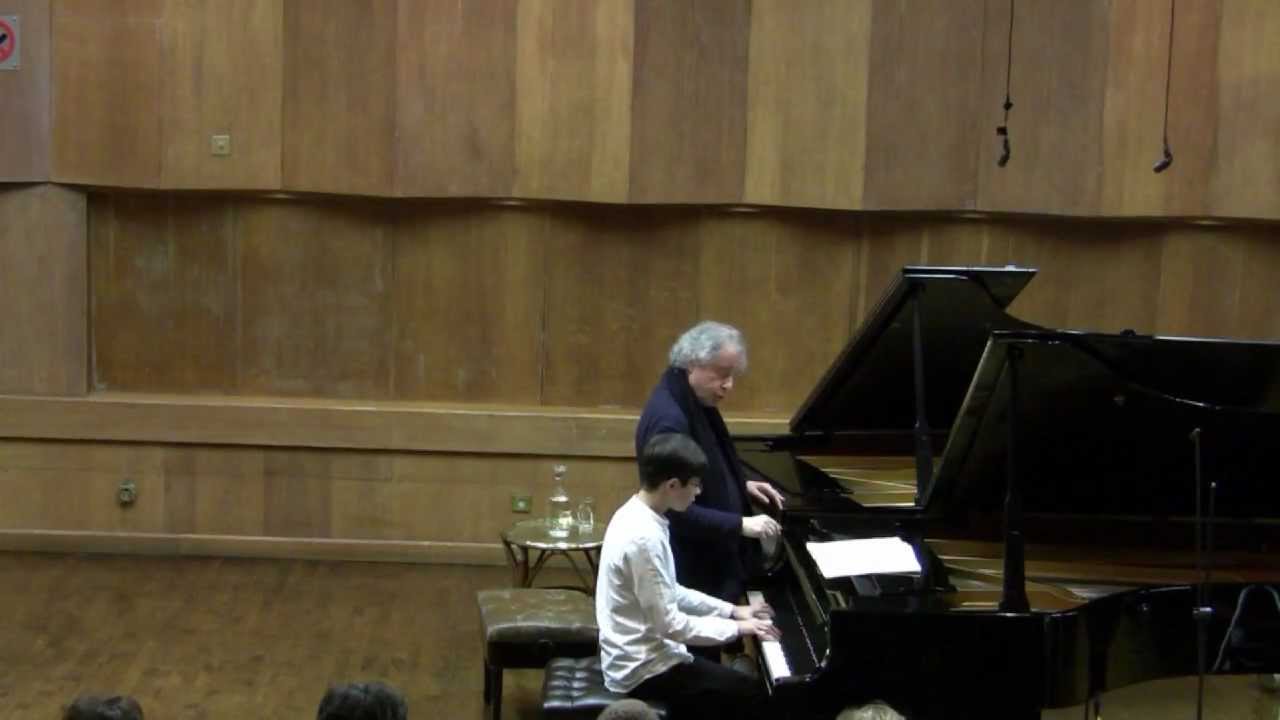 Andr&aacute;s Schiff Master Class - Bach WTC Book 2 F major Prelude