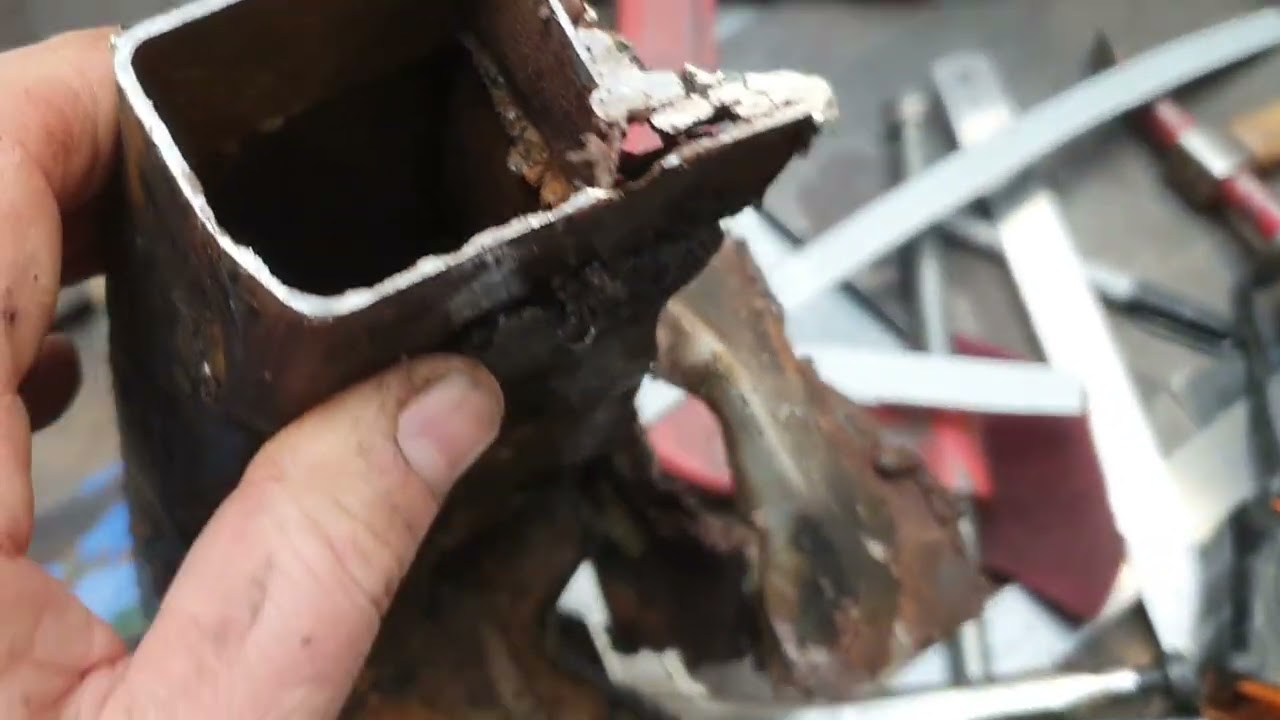 Мы чиним то, что не нужно чинить!!! Ремонт Datsun 1200