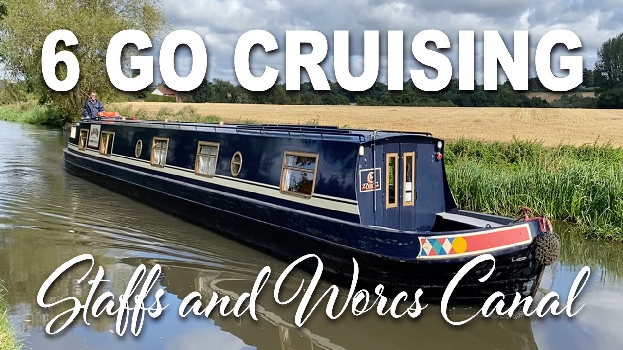 Cruising the Staffordshire and Worcestershire Canal
