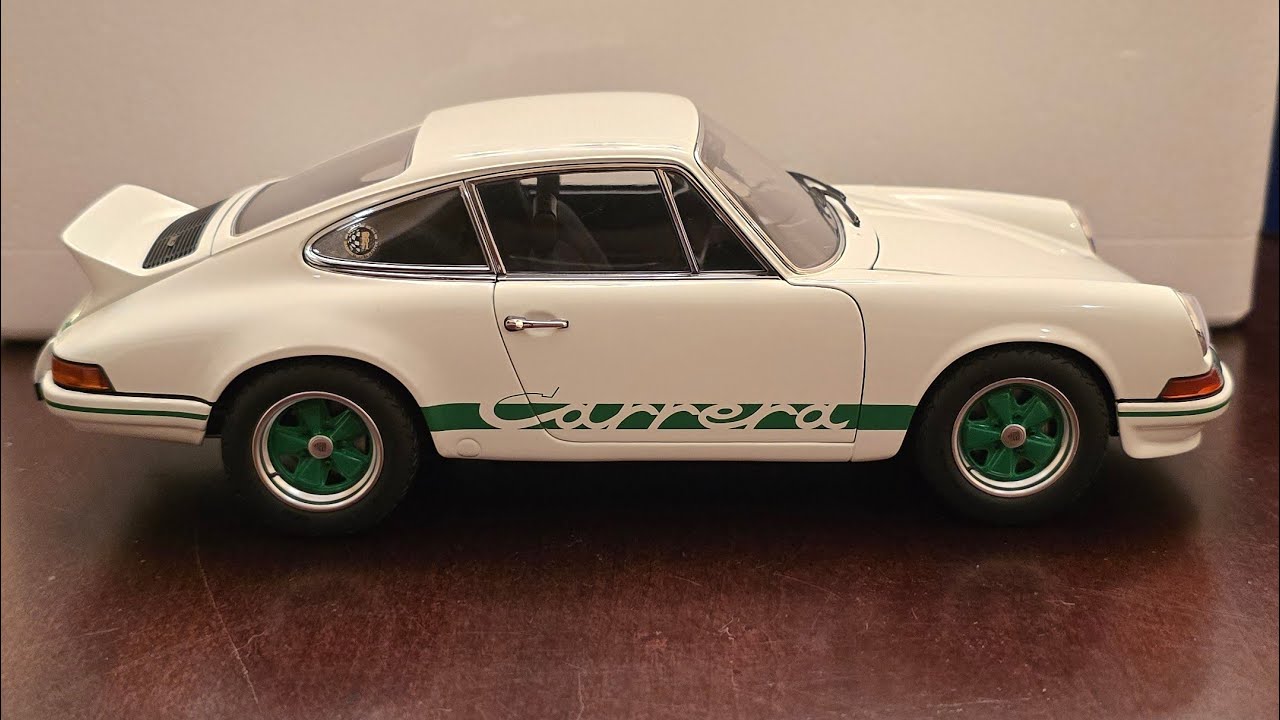 AUTOart Porsche 911 2.7 RS Review.
