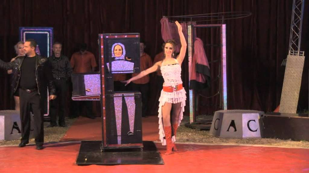 CIRCUS AMERICANO