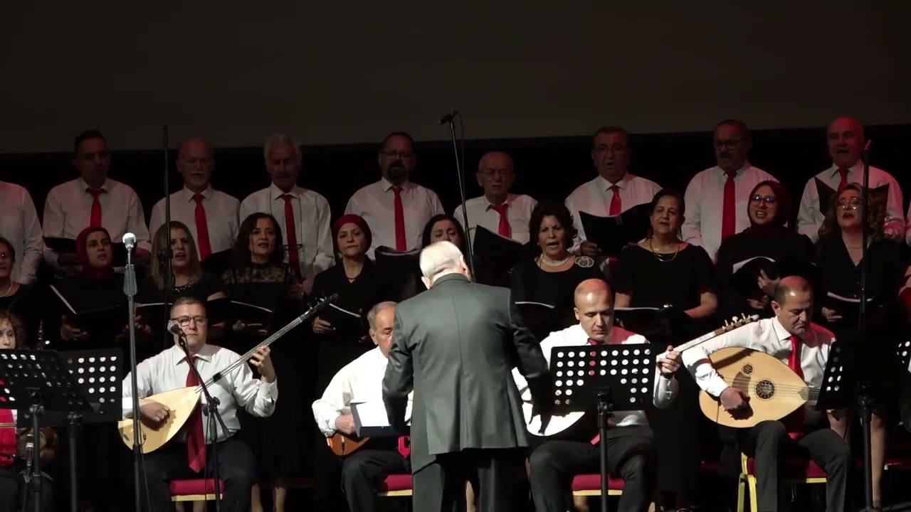 Türkü Yarenleri Korosu - Oyalı da yazma başında