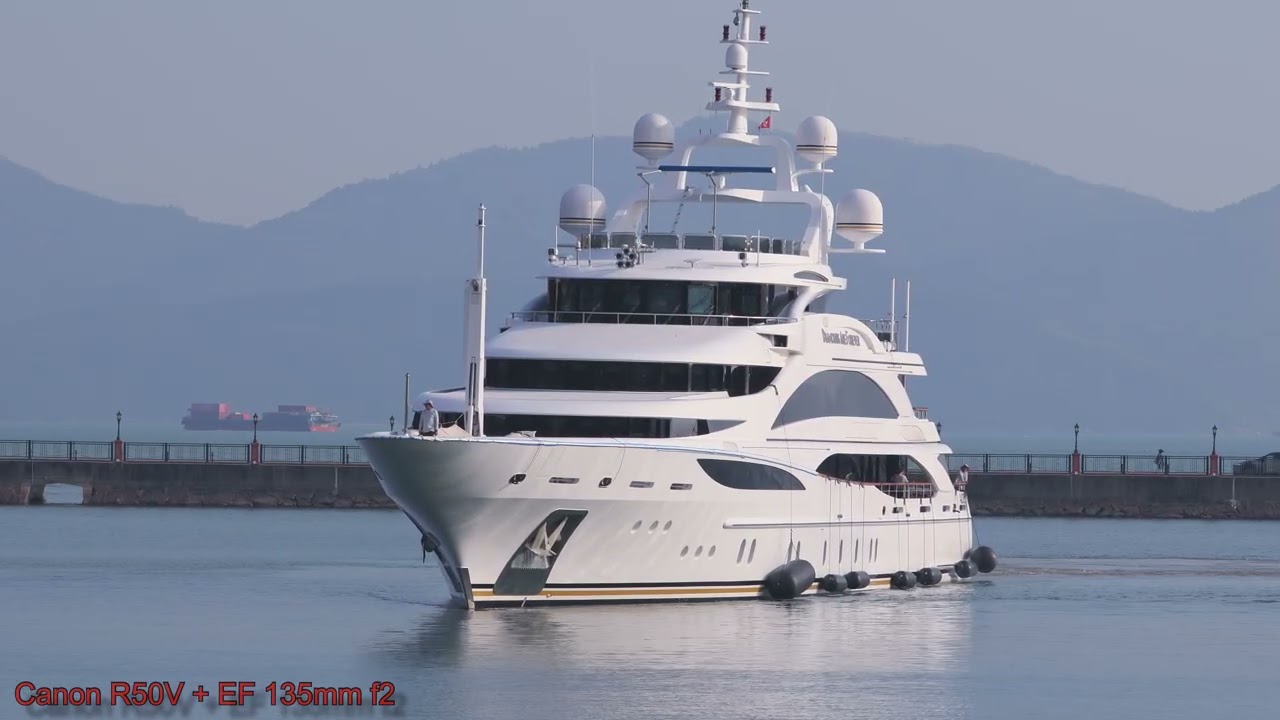 Canon R50V Video Sample 