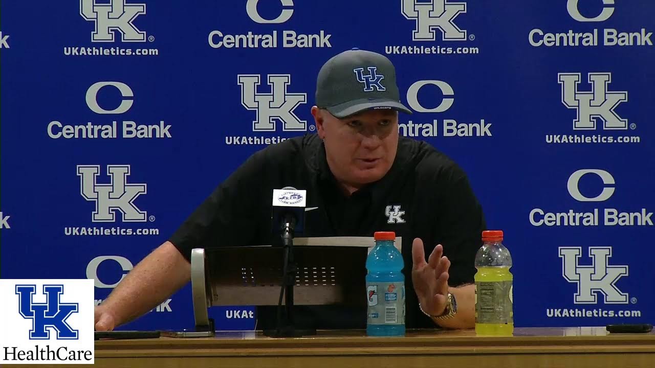 FB: Coach Stoops - EKU Postgame Presented by UKHealthCare