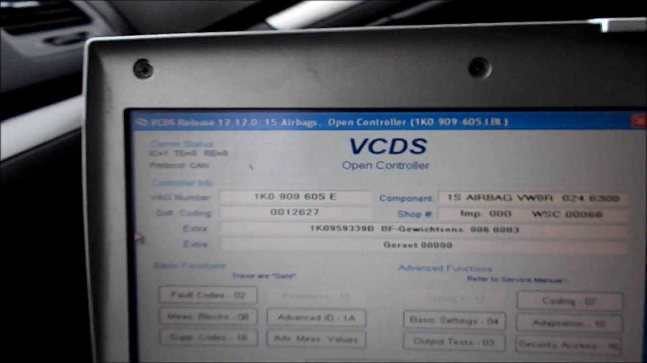 Borrar testigos de Airbag y Check con Vag Com
