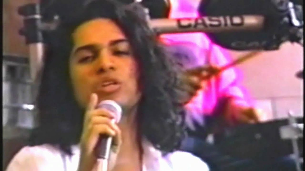 GRUPO COMPACTO - MUCHACHITA