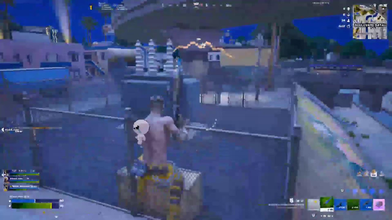 Jugando fortnite id: Xtiam_libra