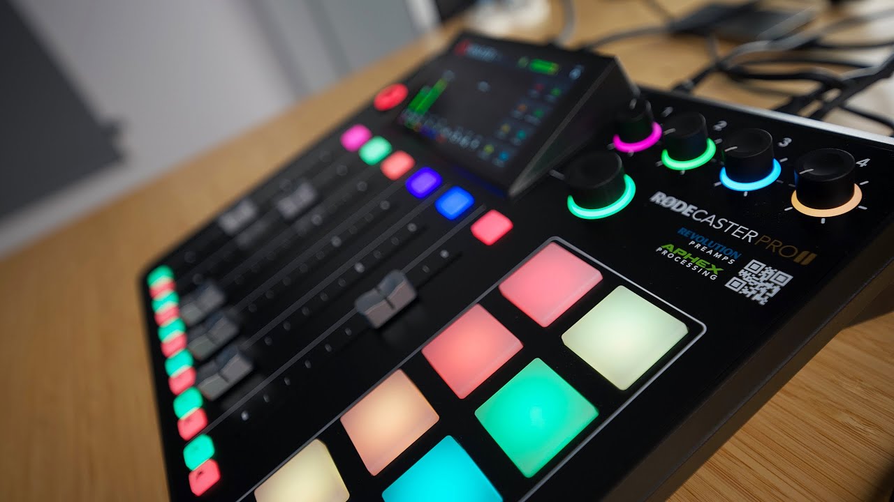 RØDECaster Pro II, um estúdio de áudio completo (que é MFi!)