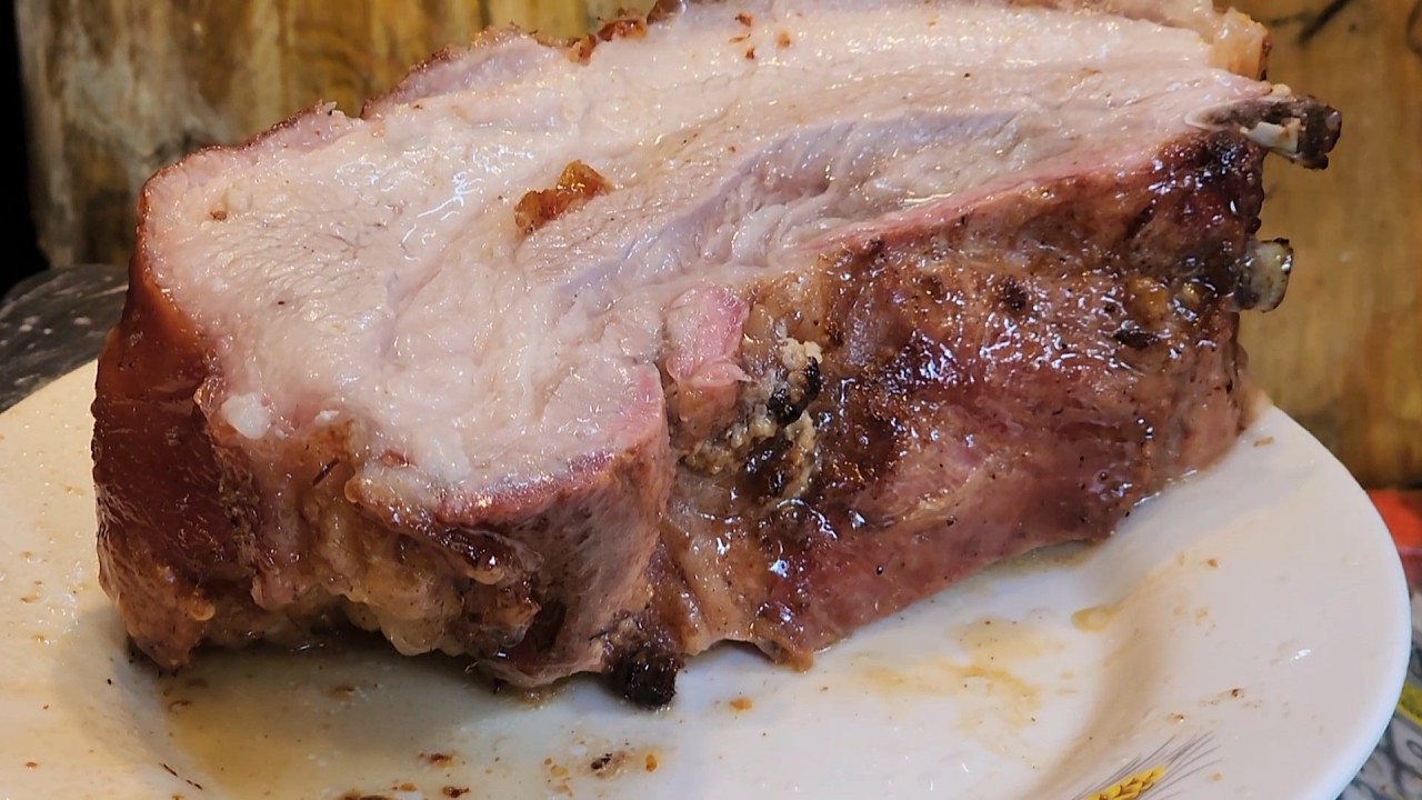 Roast Pork Crispy Roast#Porkbelly #StreetFood Roasted#Piglet #RoastedGoose  #chatgpt  #grok4 Qwen