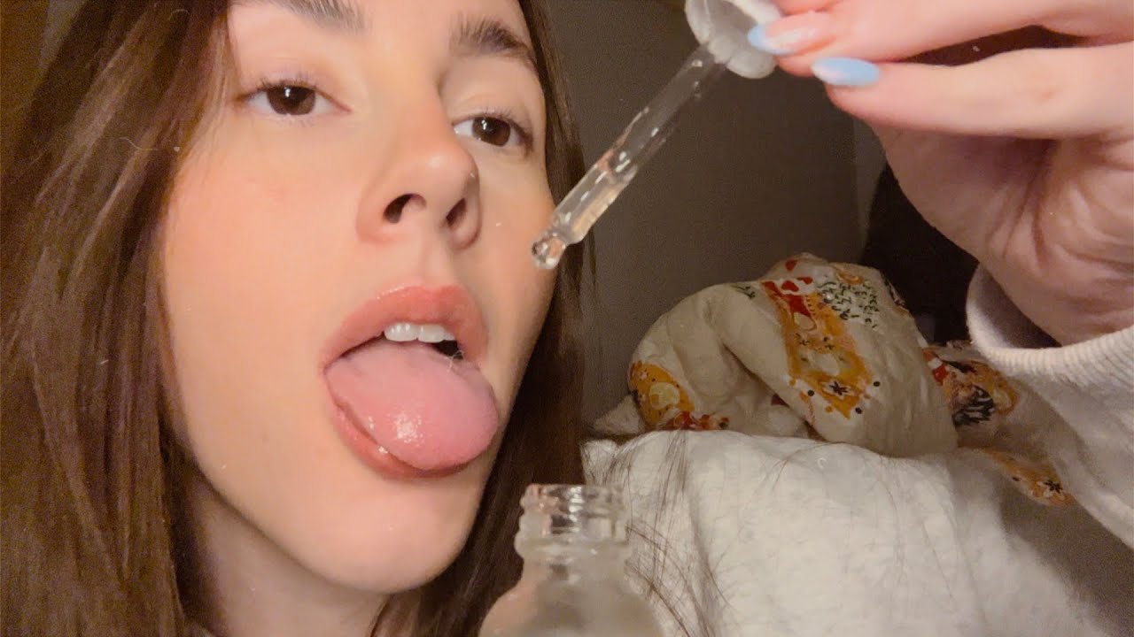 ASMR- Fast spit painting your face (mouth sounds & personal attention)🎨