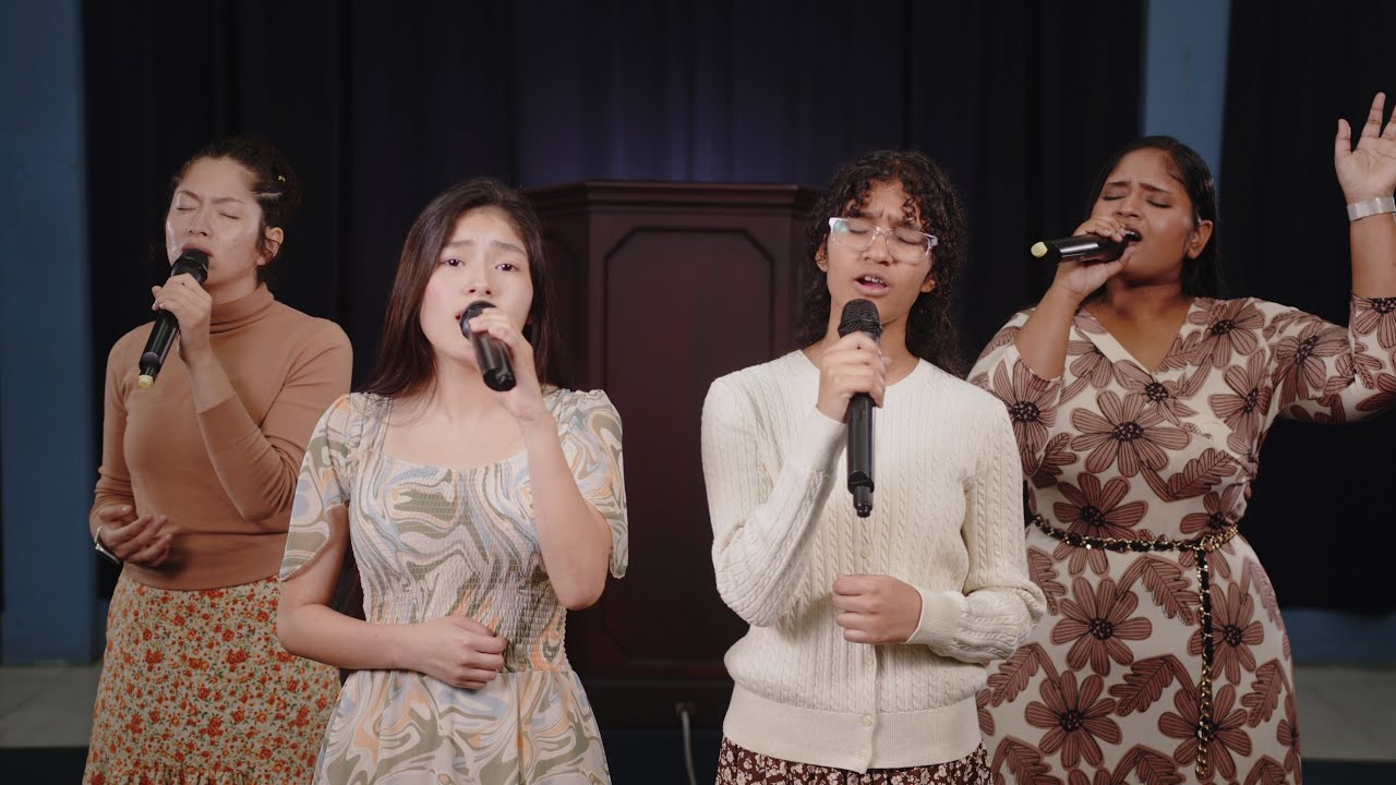 Video Oficial | A Very Present Help / Mi Pronto Auxilio
