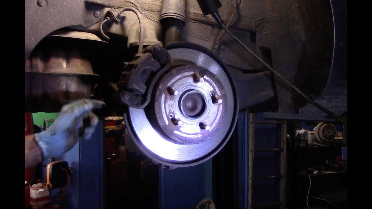 How To Replace Rear Brakes & Rotors 2007-2010 Kia Rondo