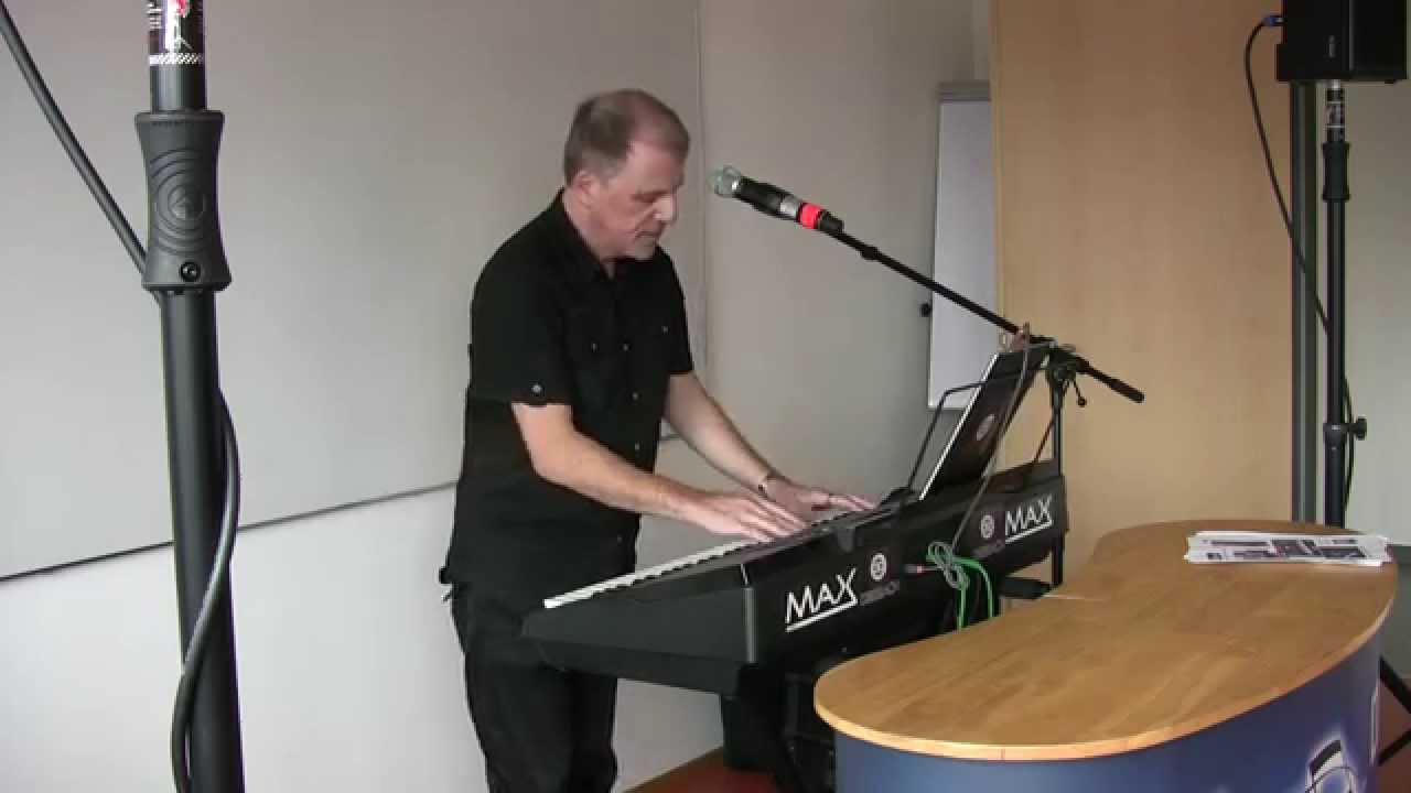 Deebach Max Pr&auml;sentation in der Musikschule Sound College Hennef