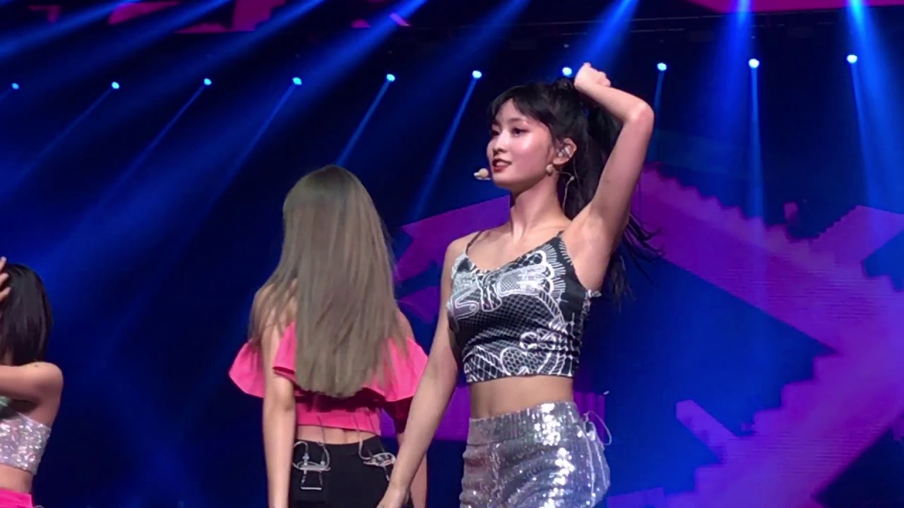 TWICELIGHTS in Kuala Lumpur 190817 TWICE TZUYU 트와이스 쯔위/Ooh-Ahh하게-TT