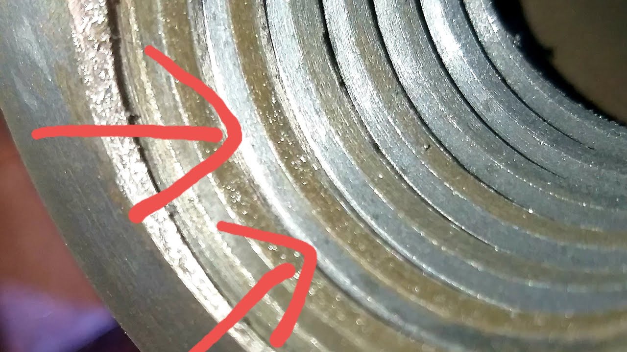 Aprendendo a fazer Rosca quadrada interna... apanhei de mais...