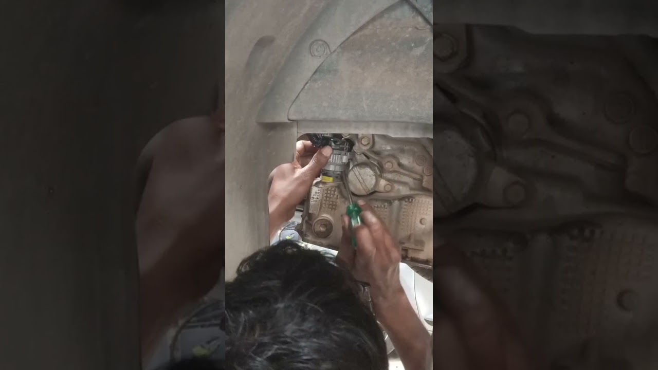 Baleno cvt gear box how to remove sensor #automobile #balenocng #mechanic #balenohatchback