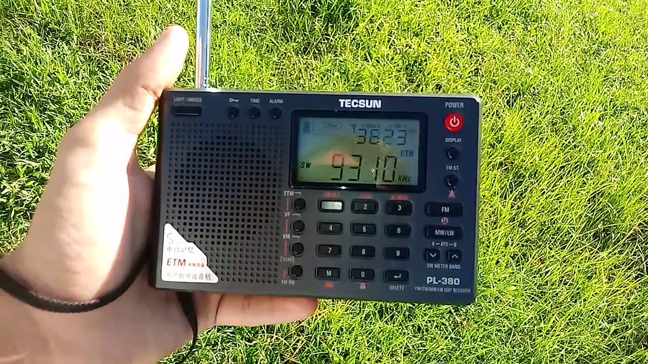 VoA DEEWA Radio 9310 kHz (Udon Thani - Thailand)  (Pashto) 250kW 1805 UTC