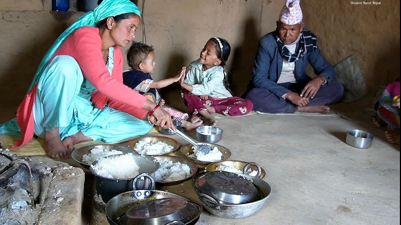 Simple Nepali Village Cooking || Whole Family Enjoying Organic Food But Grandma Din't Joined||