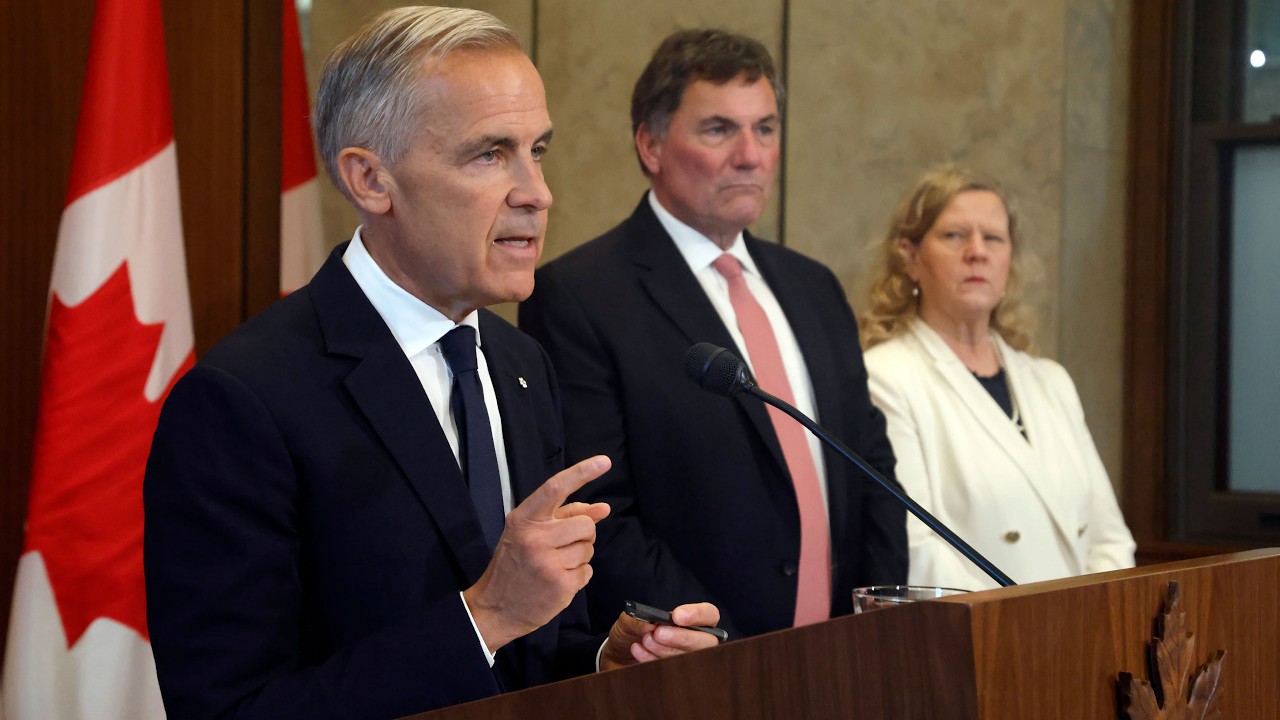 WATCH LIVE: Prime Minister Mark Carney delivers remarks on trade war