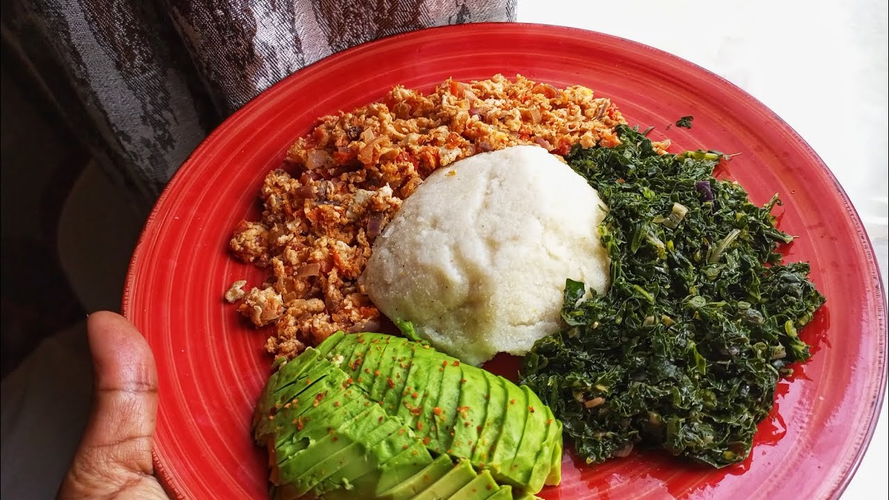 Ugali Mayai|| African scrambled eggs|| Kenyan Bachelor's favourite