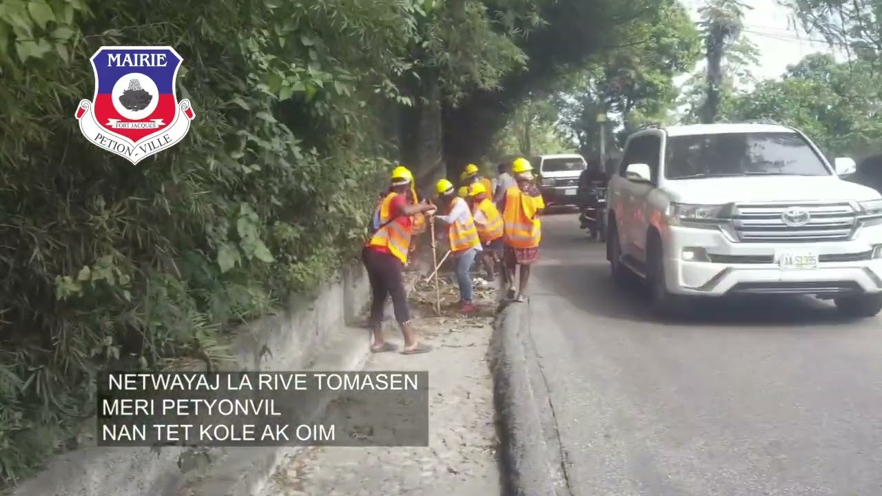Travay kiraj kanal ak twou rego yo nan komin Petyon-vil nan kad patenarya ak OIM ap kontinye 