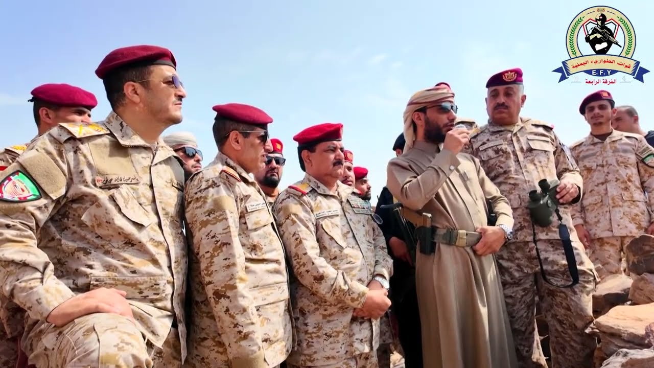 زيارة وزير الدفاع للفرقة الرابعة بكتاف والبقع