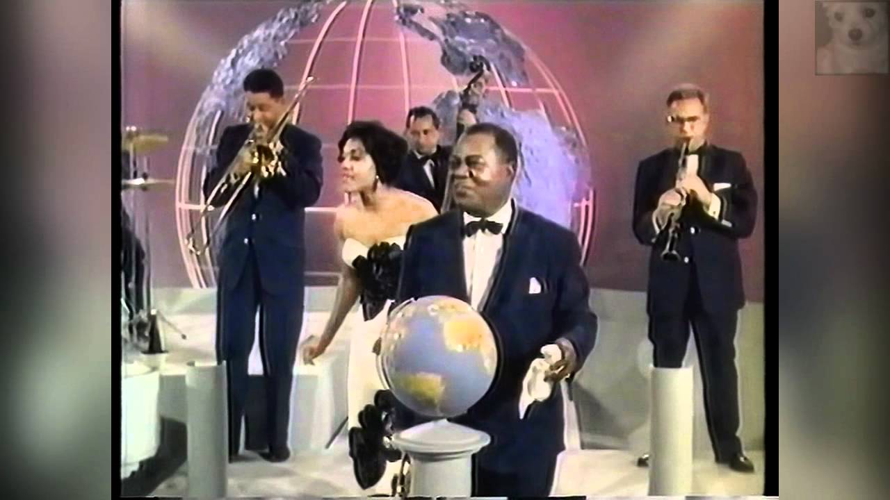 Louis Armstrong - When The Saints Go Marching In (1/3)
