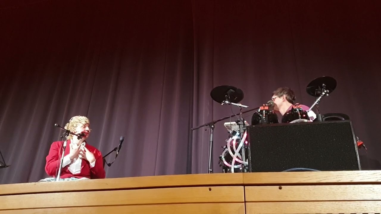 Zärtlichkeiten mit Freunden am 10.01.25 im Cottbuser Weltspiegel