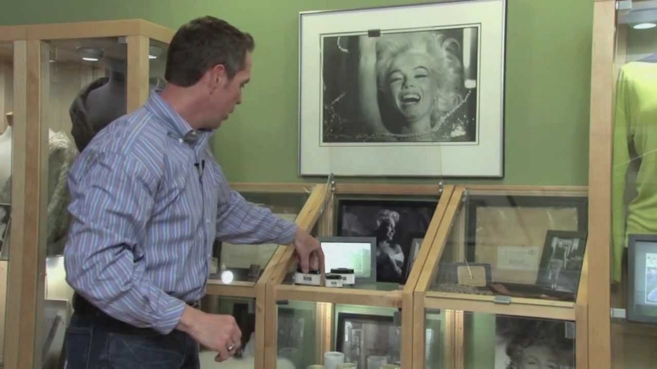 WITH HER: MARILYN MONROE - TRAILER