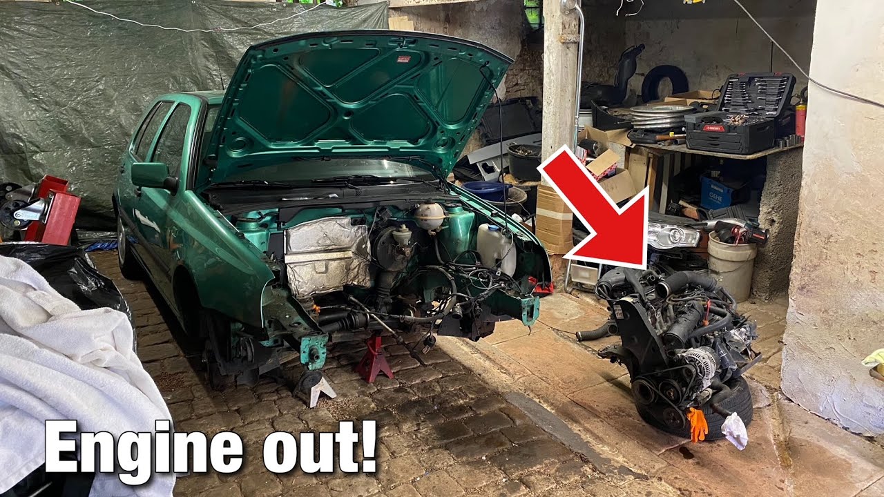 Pulling The Engine Out Of The Pink Floyd Golf! ( 1.8T Project )