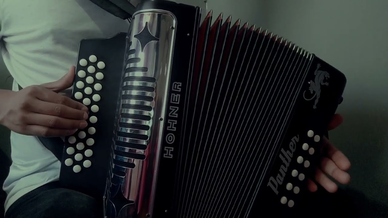 Calibre 50 - Miranos Ahora (Acordeón) (Cover)