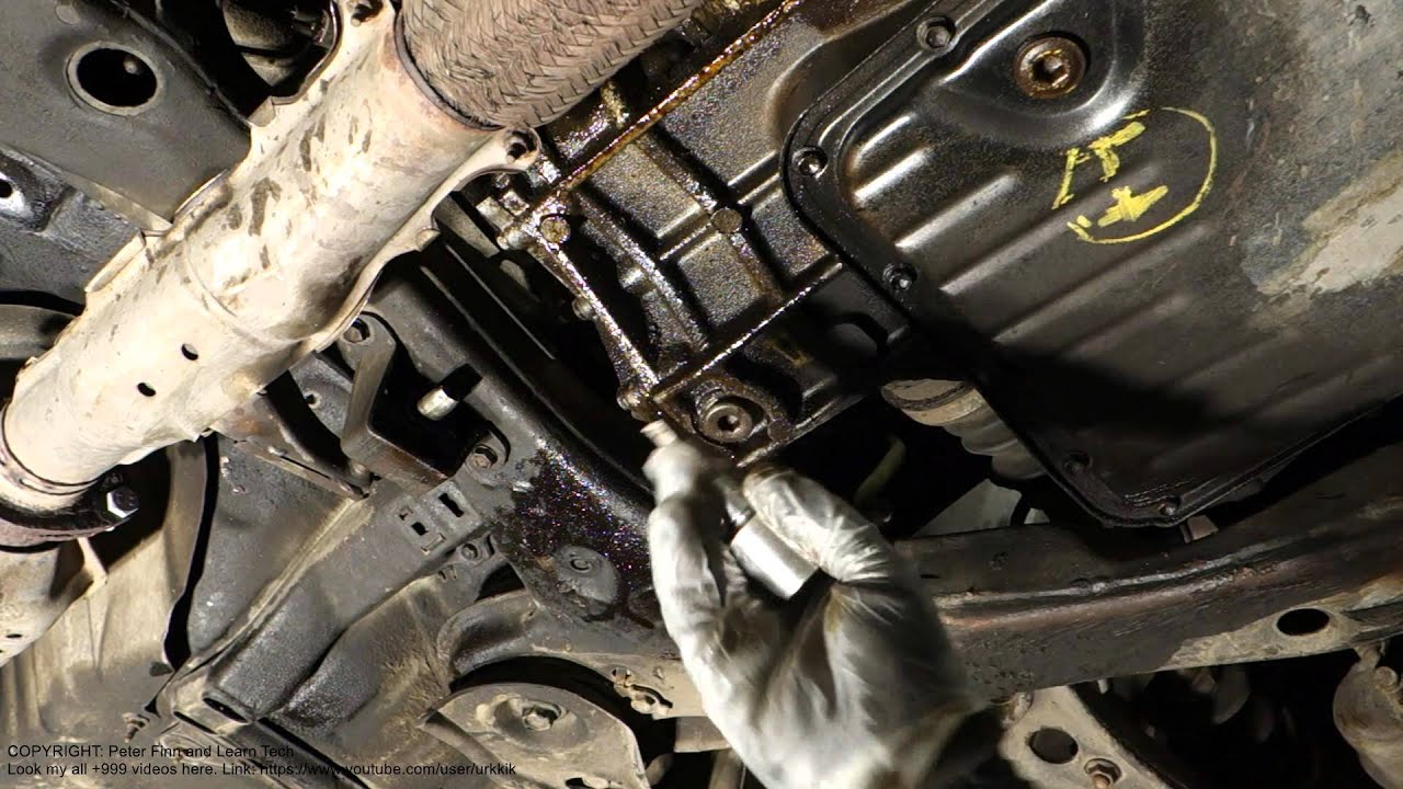 Why Diffrential gearbox oil replace is important Toyota Camry. Years 1990 to 2002